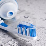 Četkica i pasta za zube