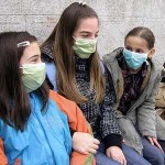 Deca sa maskama